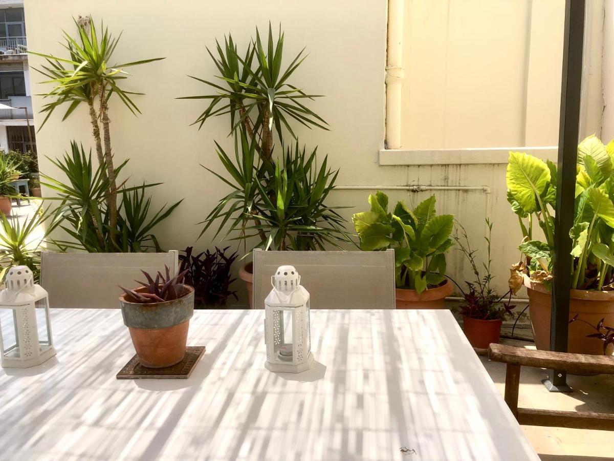 Mid Century 3 Bdr City Centre Townhouse Atenas Exterior foto
